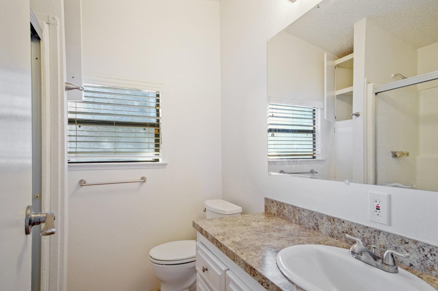 Detail Gallery Image 15 of 28 For 1500 Held Dr 103, Modesto,  CA 95355 - 2 Beds | 2 Baths
