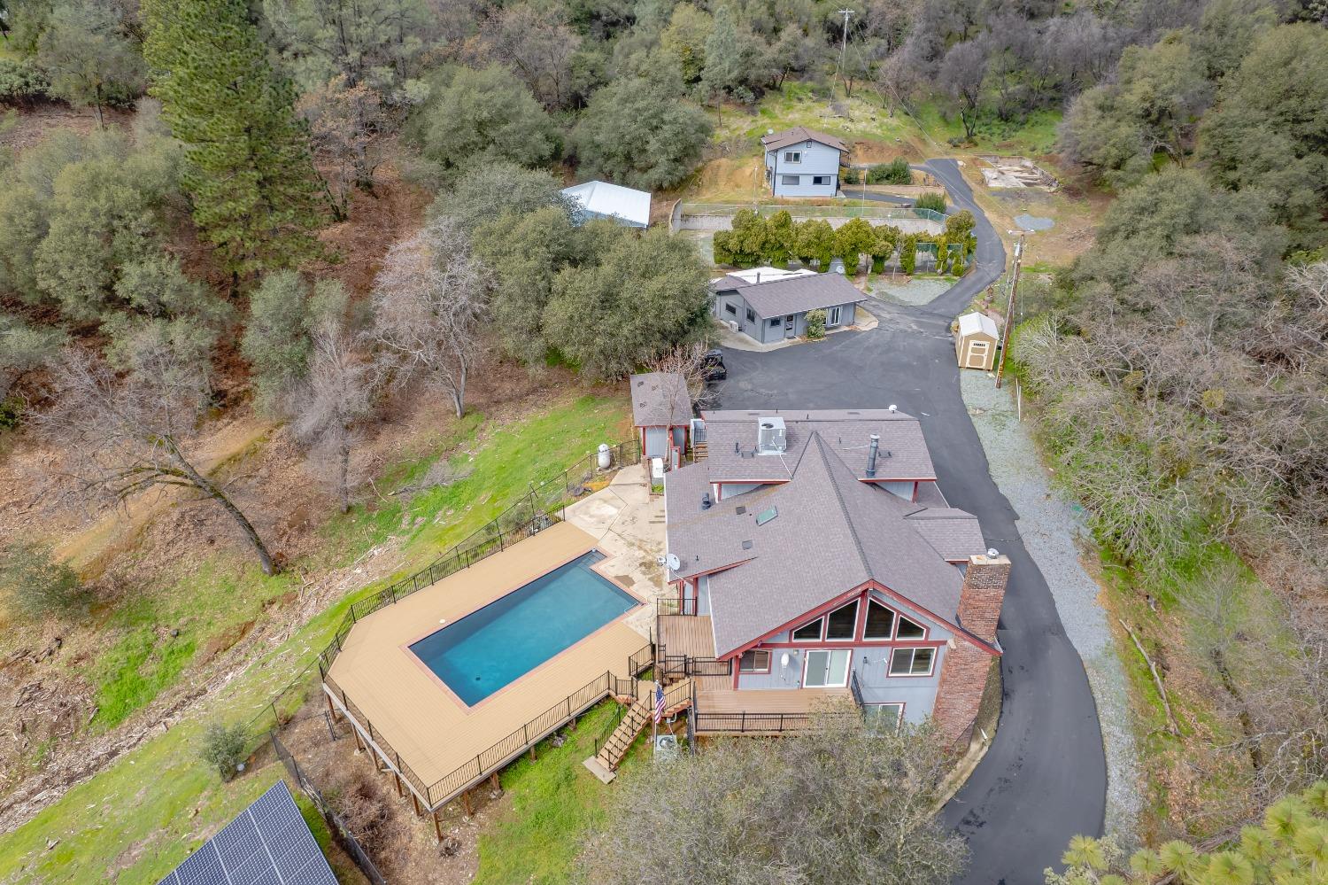 Detail Gallery Image 2 of 98 For 791 N Circle Dr, Diamond Springs,  CA 95619 - 6 Beds | 4/2 Baths