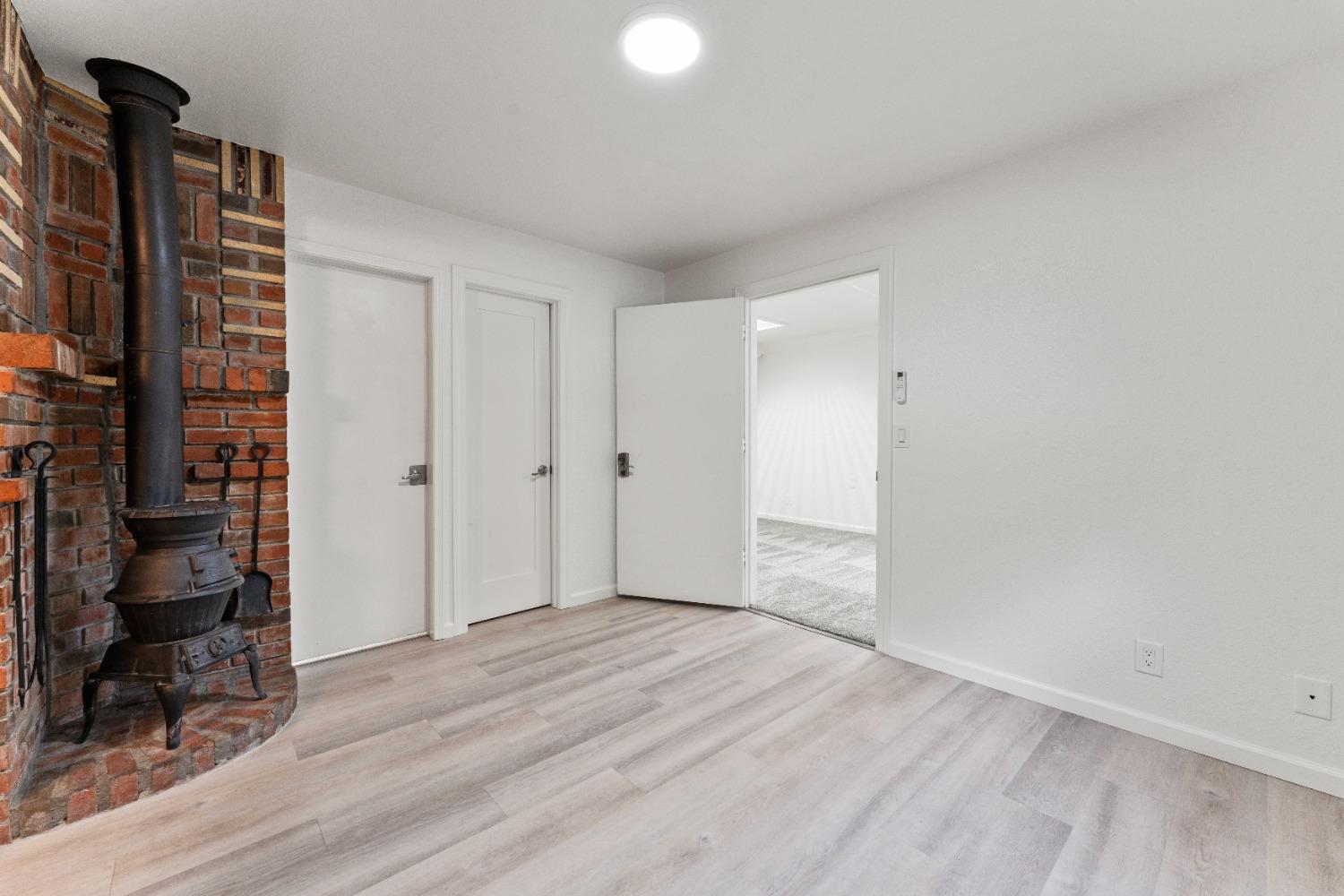 Detail Gallery Image 74 of 98 For 791 N Circle Dr, Diamond Springs,  CA 95619 - 6 Beds | 4/2 Baths