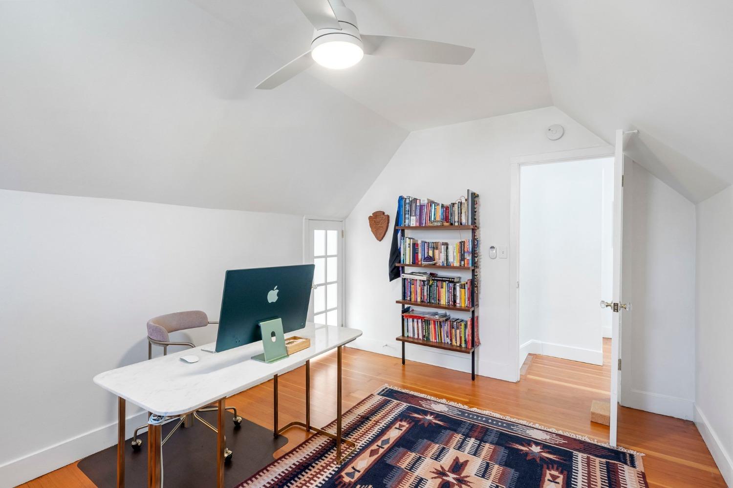 Highland Avenue, Sacramento, CA, 95818-3518