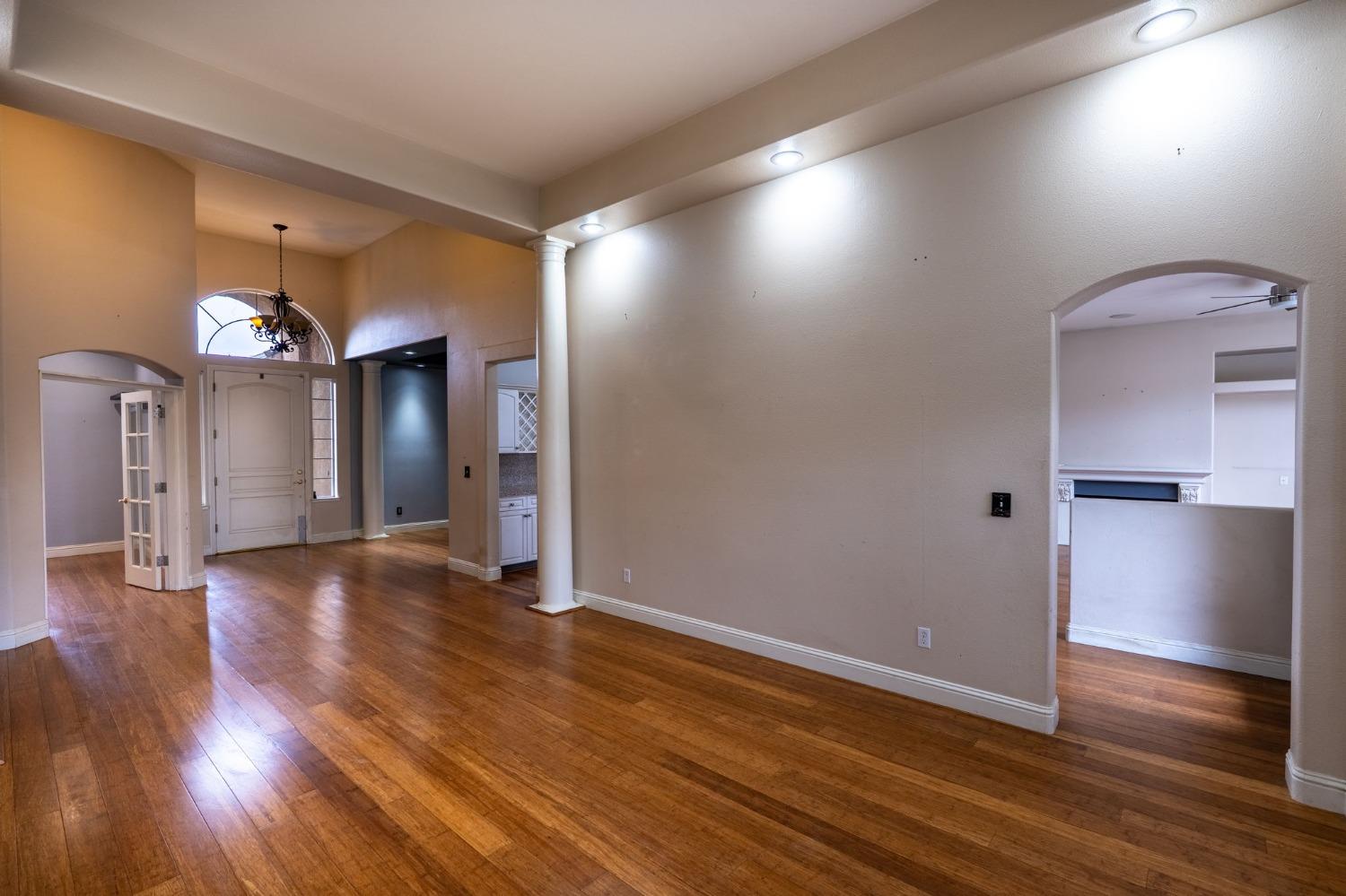 Detail Gallery Image 10 of 32 For 4609 via Giardiano, Modesto,  CA 95357 - 3 Beds | 2 Baths