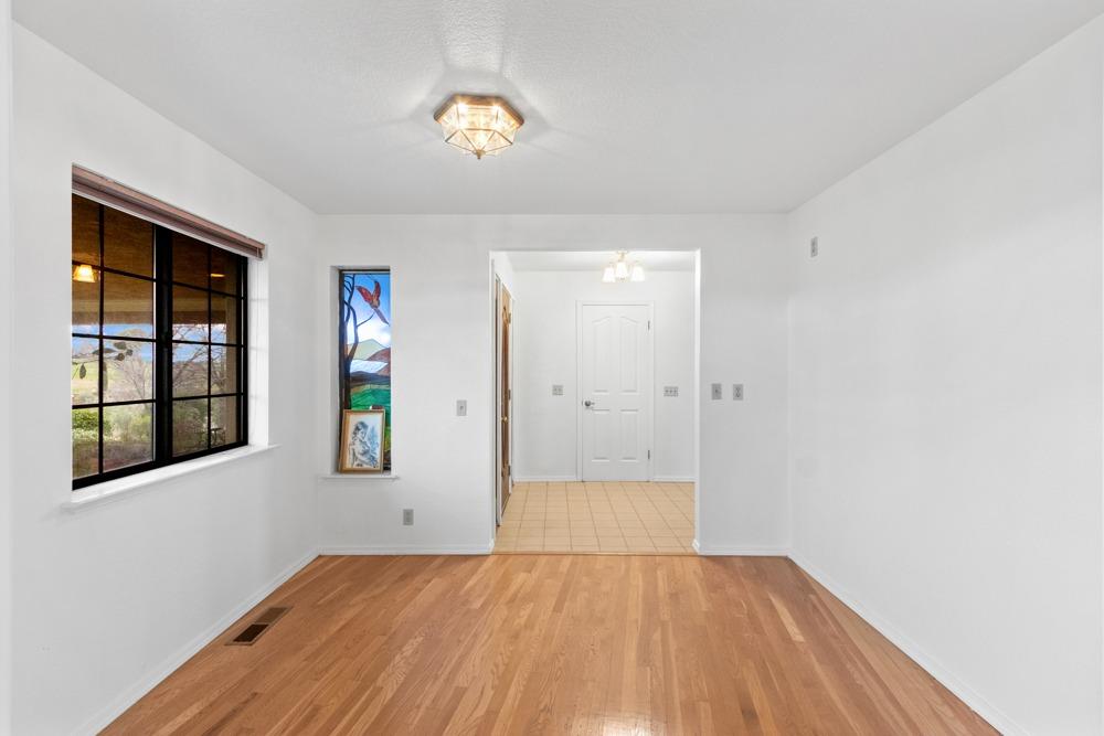 Detail Gallery Image 15 of 70 For 18664 Forest Home Rd, Plymouth,  CA 95669 - 3 Beds | 2/1 Baths