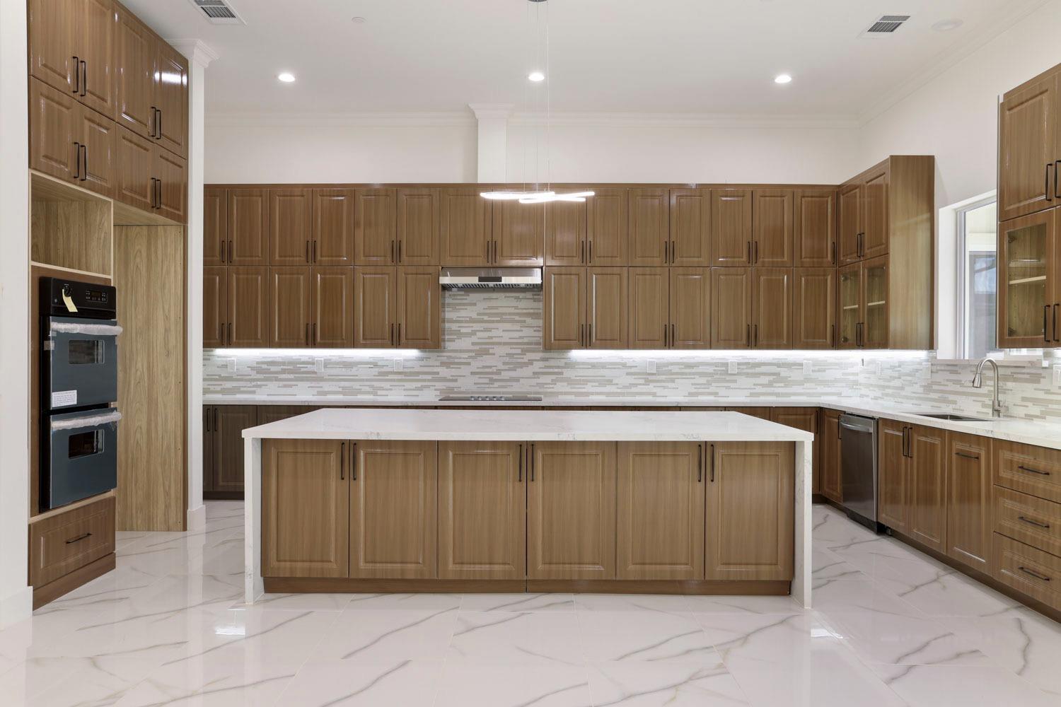 Detail Gallery Image 15 of 58 For 2442 Vintage Oaks Ct, Lodi,  CA 95242 - 4 Beds | 3/1 Baths
