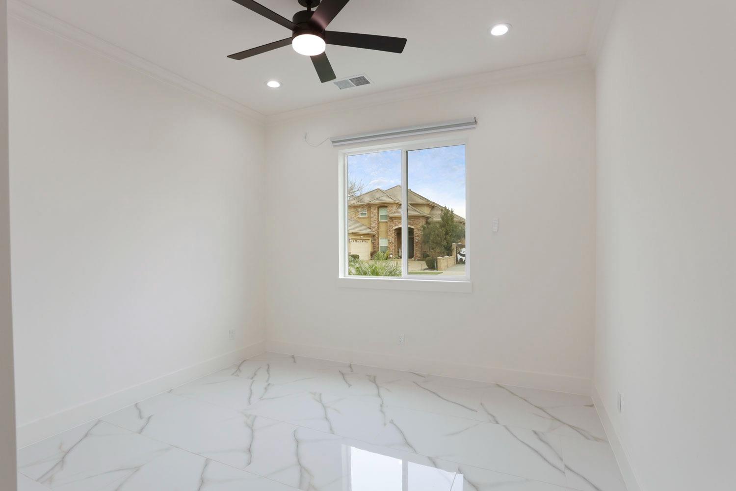 Detail Gallery Image 29 of 58 For 2442 Vintage Oaks Ct, Lodi,  CA 95242 - 4 Beds | 3/1 Baths