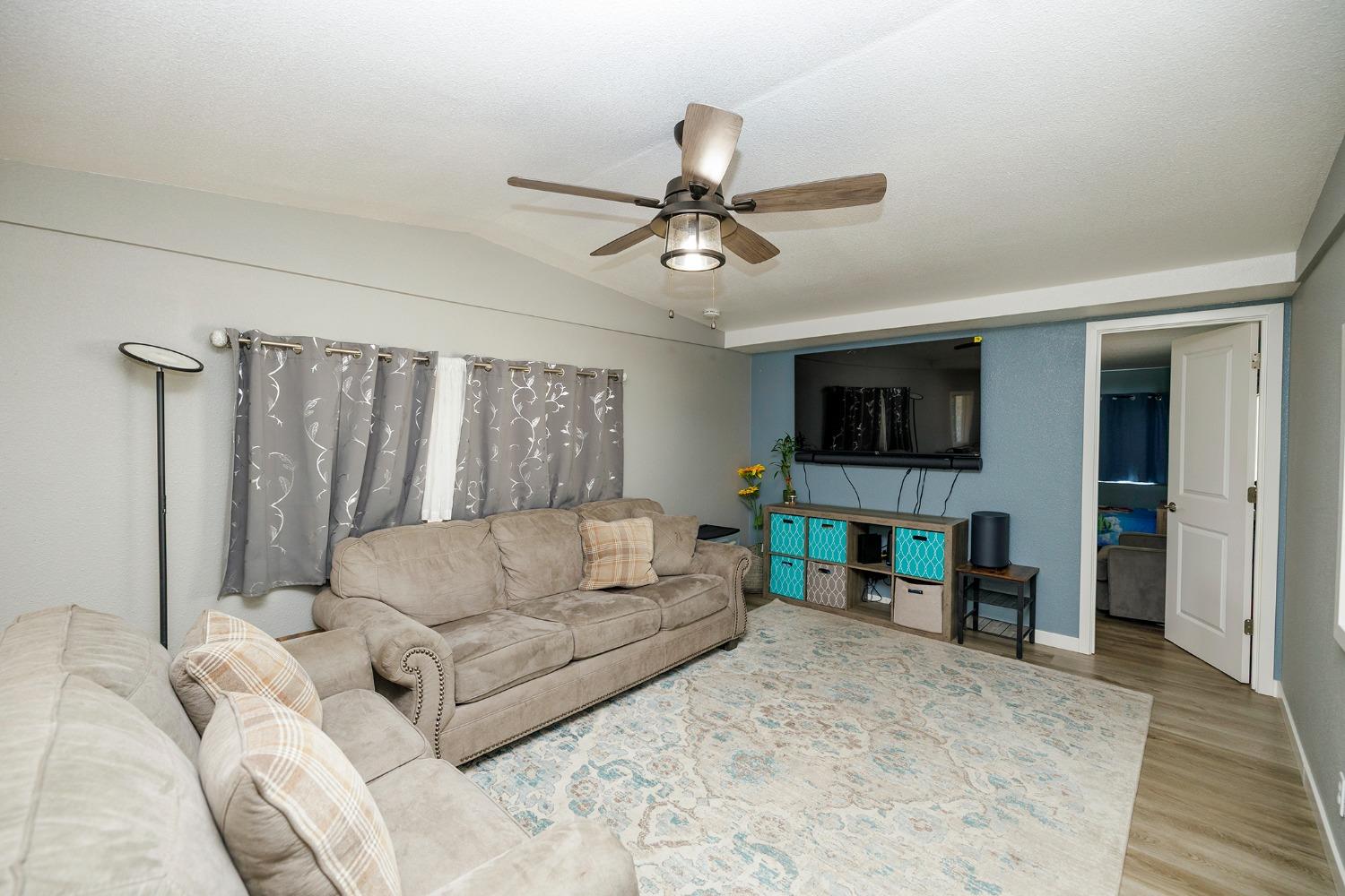 Detail Gallery Image 5 of 16 For 4837 Faith Home 118, Ceres,  CA 95307 - 2 Beds | 2 Baths