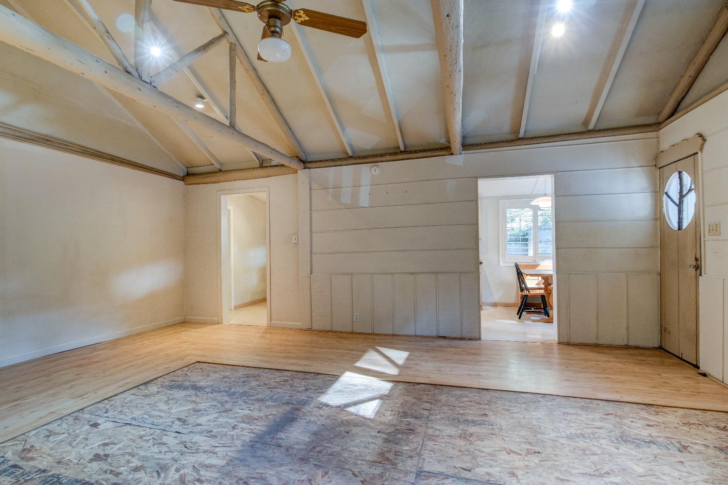 Detail Gallery Image 11 of 73 For 505 Glenwood Cutoff, Scotts Valley,  CA 95066 - 4 Beds | 2 Baths
