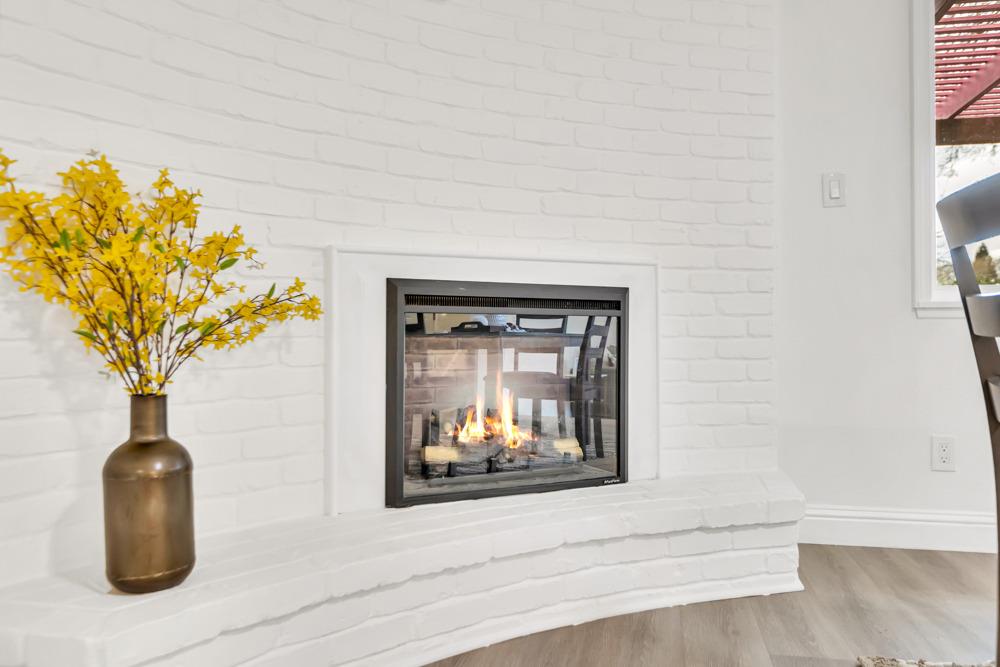 Detail Gallery Image 14 of 45 For 1225 58th Ave, Sacramento,  CA 95831 - 3 Beds | 2 Baths