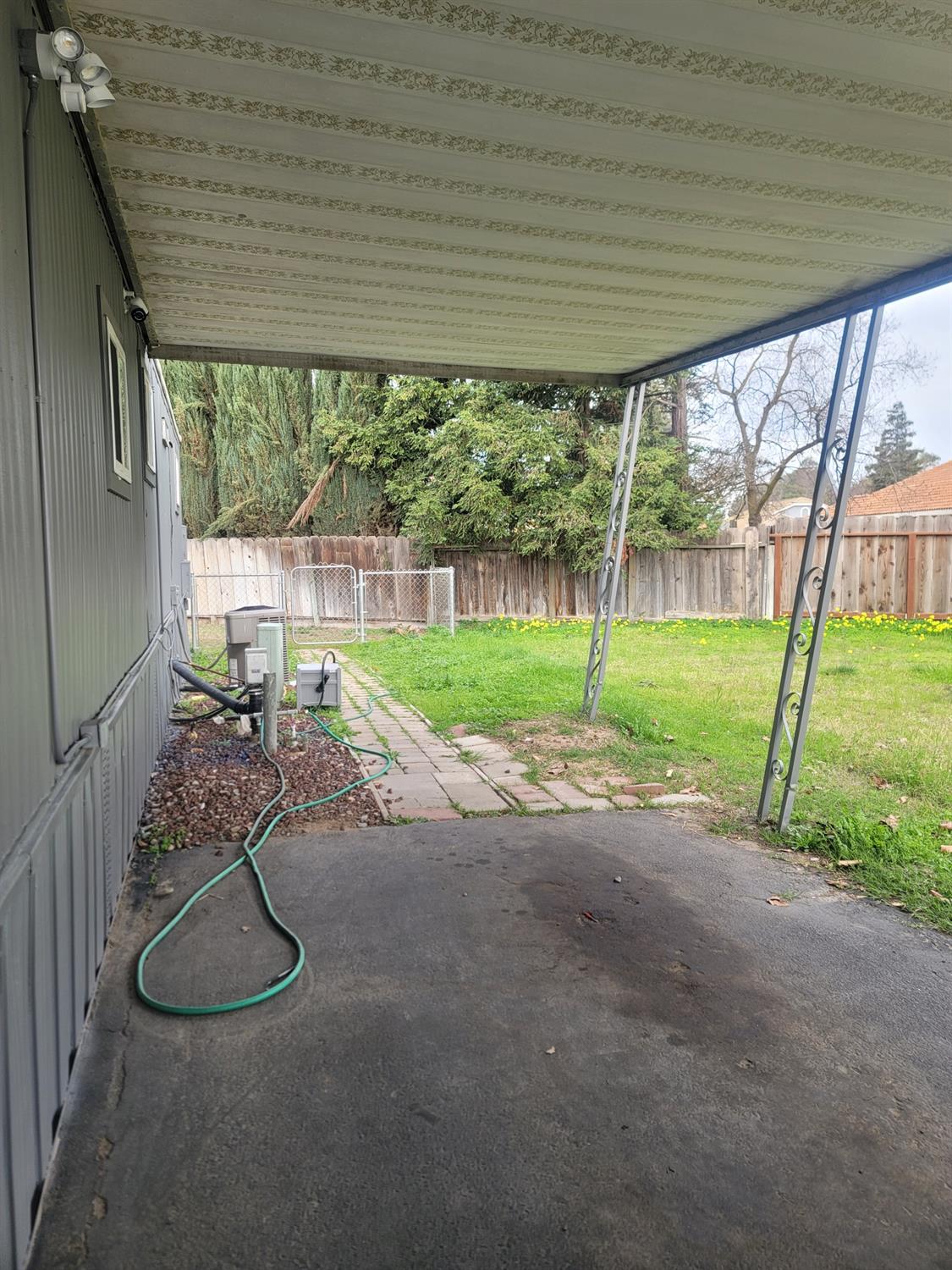 Detail Gallery Image 5 of 14 For 98 Rancho Grande, Atwater,  CA 95301 - 2 Beds | 1 Baths