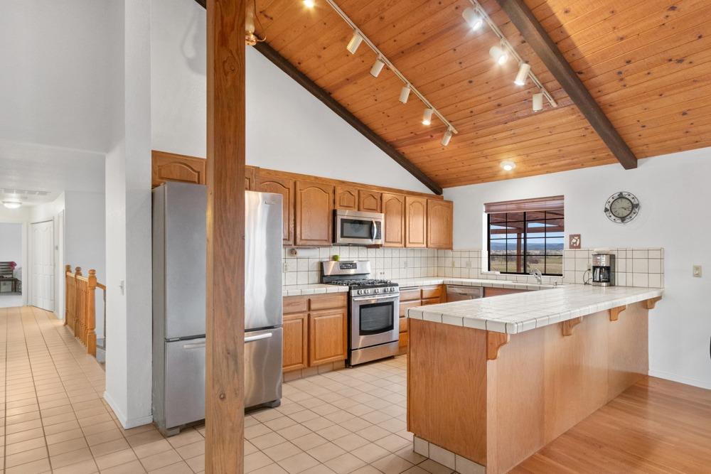 Detail Gallery Image 20 of 70 For 18664 Forest Home Rd, Plymouth,  CA 95669 - 3 Beds | 2/1 Baths