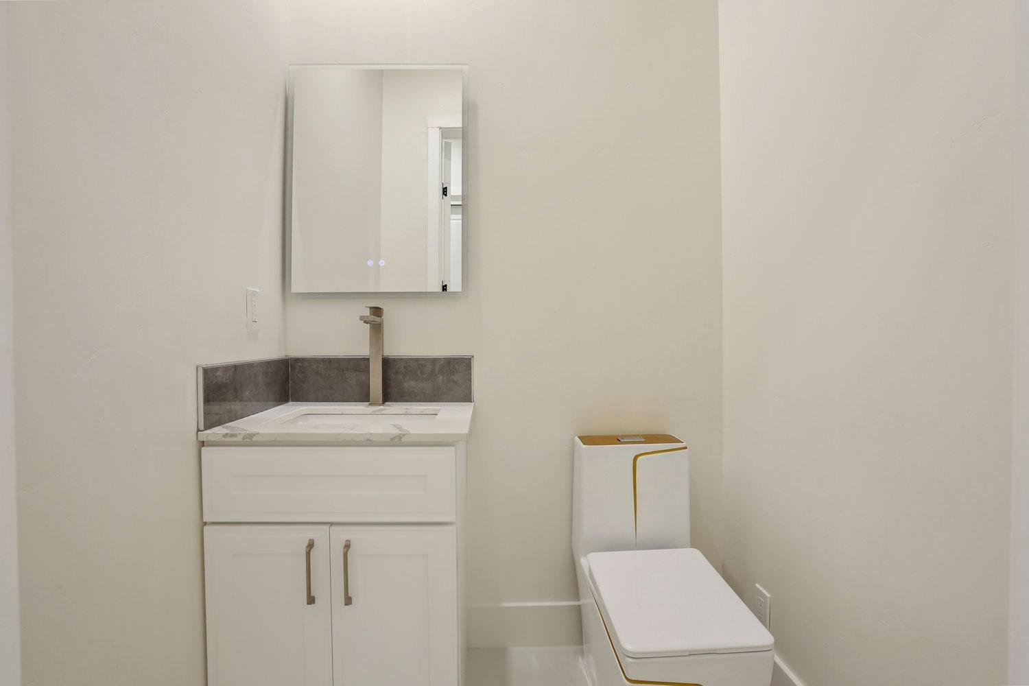 Detail Gallery Image 50 of 58 For 2442 Vintage Oaks Ct, Lodi,  CA 95242 - 4 Beds | 3/1 Baths