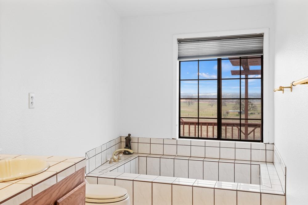 Detail Gallery Image 31 of 70 For 18664 Forest Home Rd, Plymouth,  CA 95669 - 3 Beds | 2/1 Baths