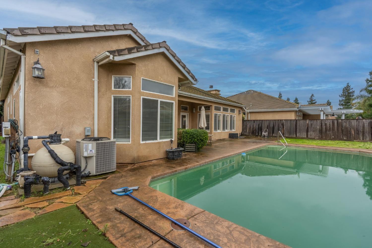 Detail Gallery Image 31 of 32 For 4609 via Giardiano, Modesto,  CA 95357 - 3 Beds | 2 Baths