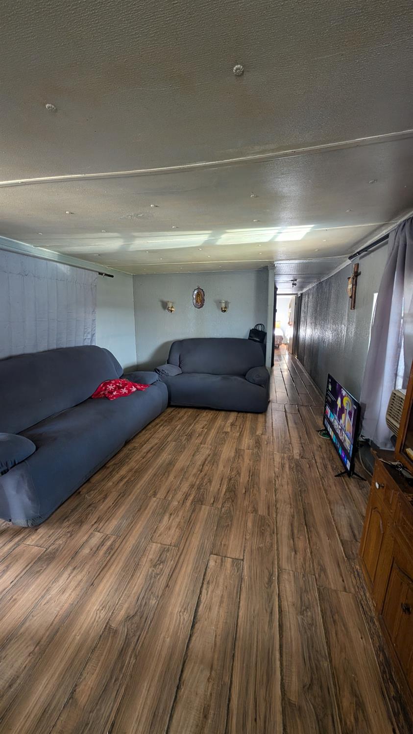 Detail Gallery Image 7 of 23 For 1900 Ashby Rd 2, Merced,  CA 95348 - 2 Beds | 1 Baths