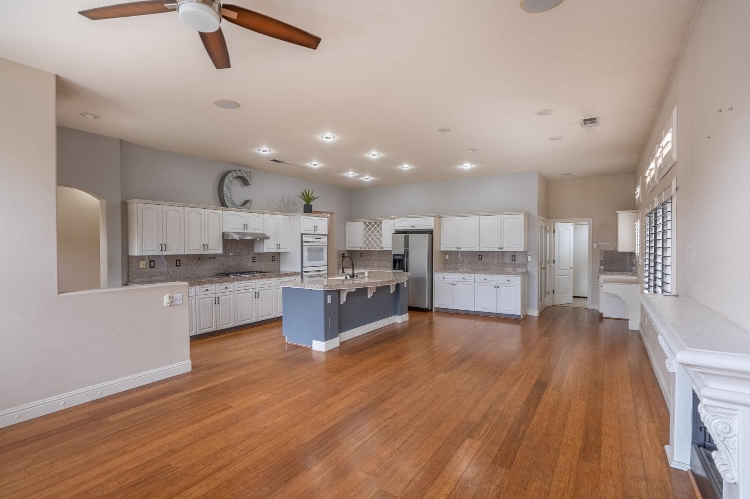 Detail Gallery Image 14 of 32 For 4609 via Giardiano, Modesto,  CA 95357 - 3 Beds | 2 Baths