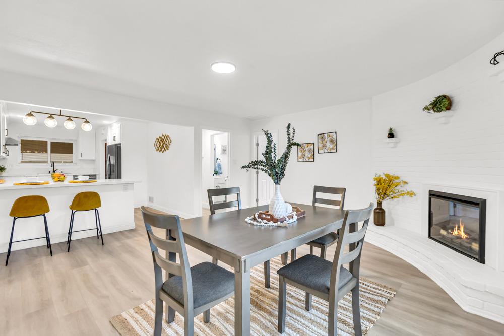 Detail Gallery Image 15 of 45 For 1225 58th Ave, Sacramento,  CA 95831 - 3 Beds | 2 Baths