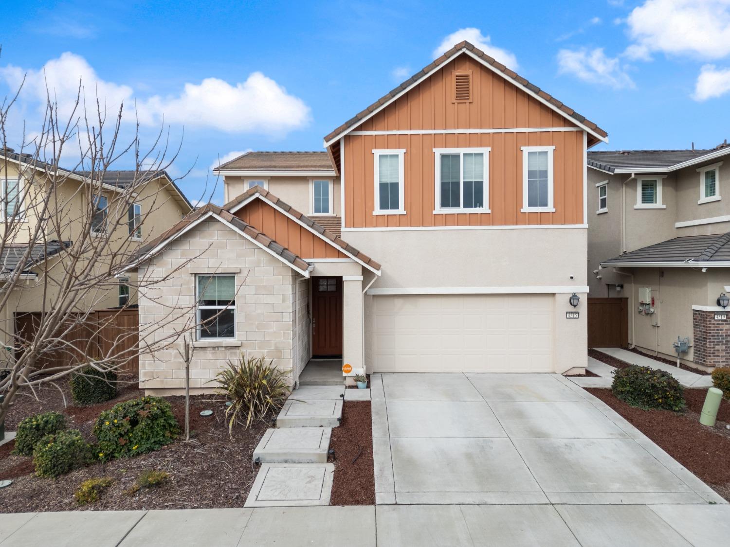 Detail Gallery Image 1 of 1 For 4515 Acacia Ridge St, Sacramento,  CA 95834 - 5 Beds | 3 Baths