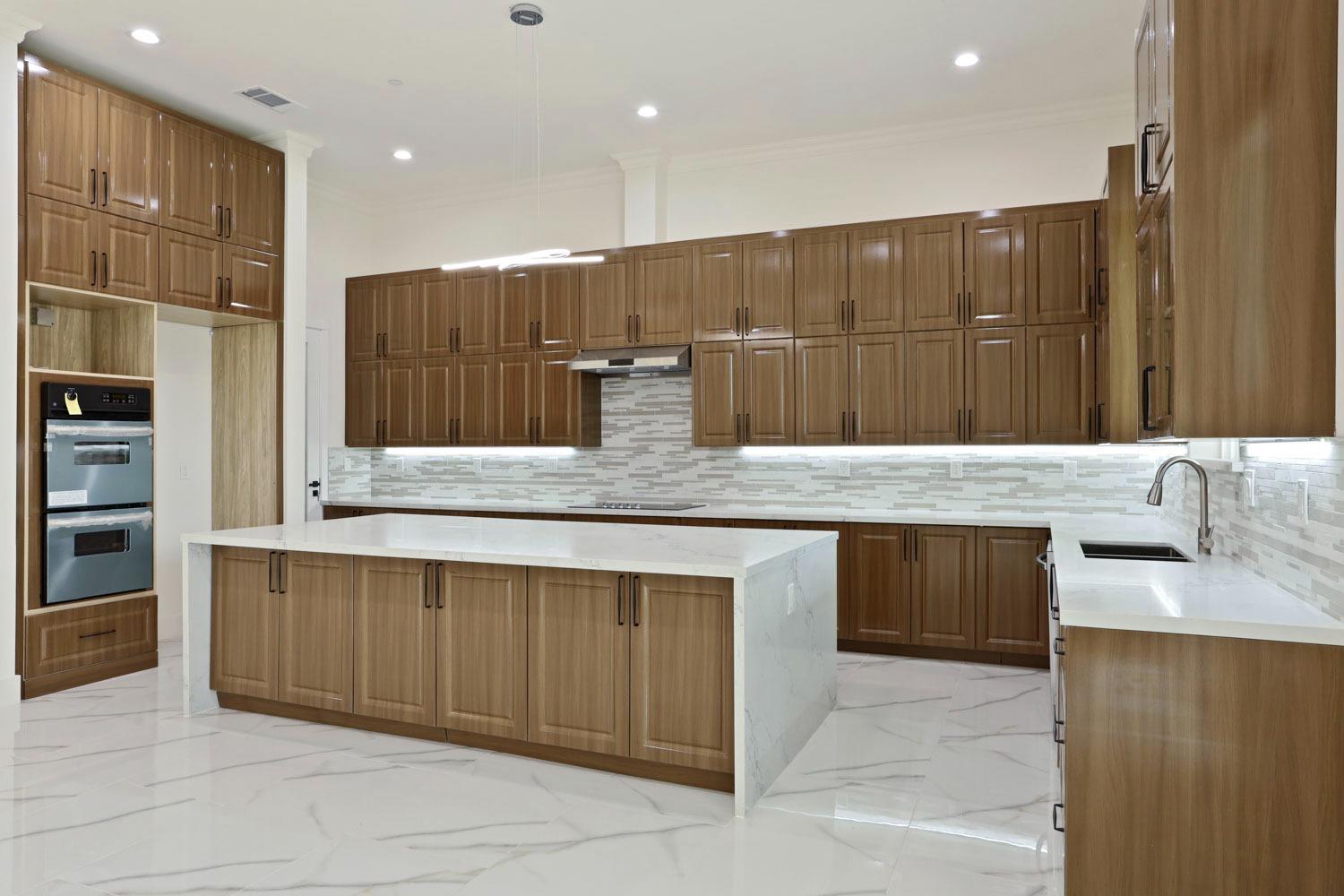 Detail Gallery Image 16 of 58 For 2442 Vintage Oaks Ct, Lodi,  CA 95242 - 4 Beds | 3/1 Baths