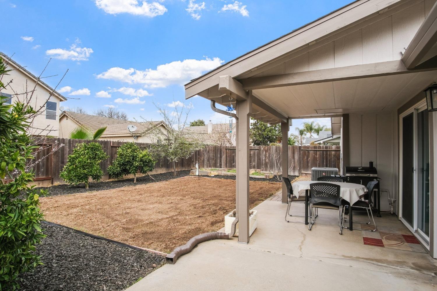 Detail Gallery Image 15 of 18 For 1509 Prospect Ln, Modesto,  CA 95355 - 3 Beds | 2 Baths