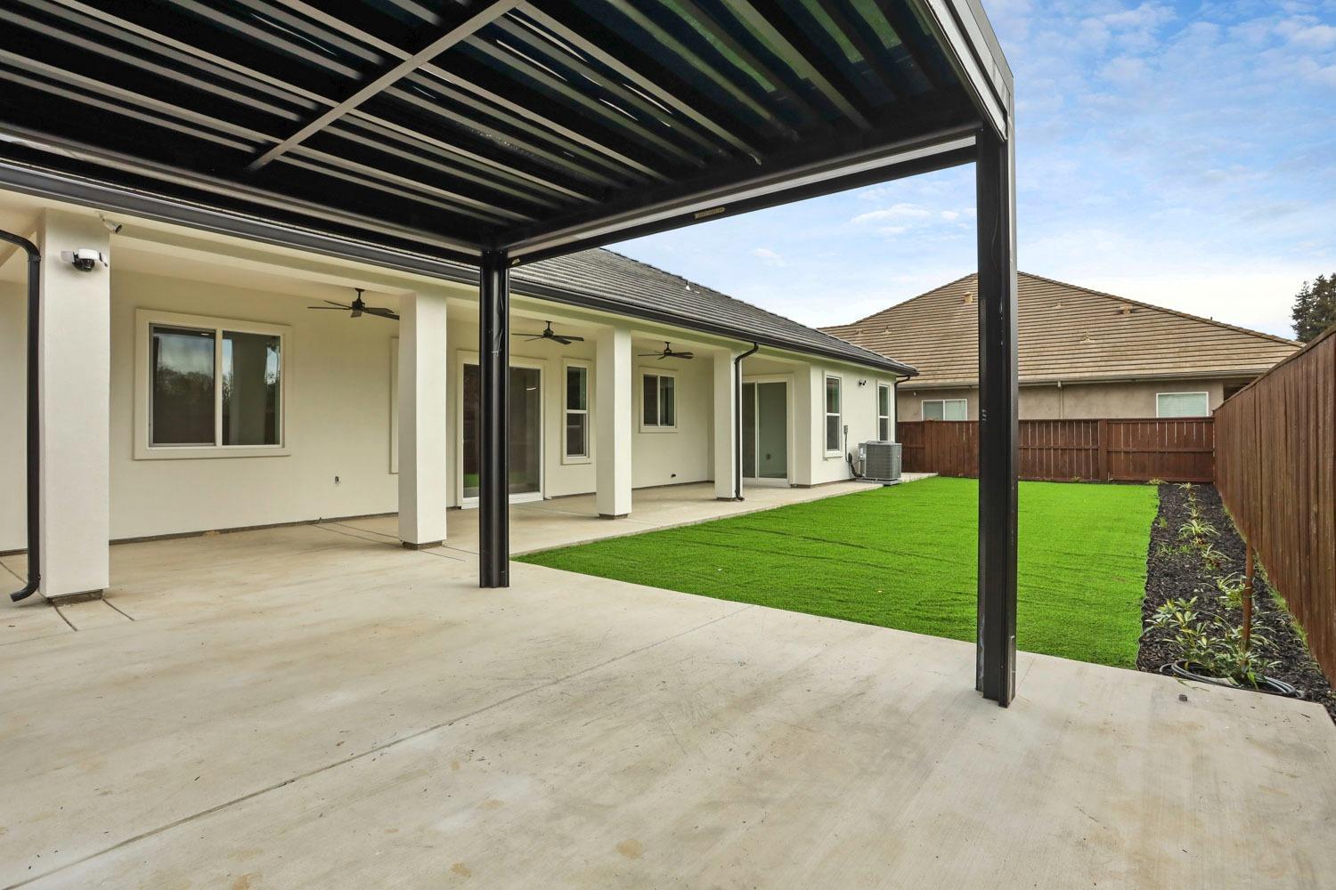 Detail Gallery Image 54 of 58 For 2442 Vintage Oaks Ct, Lodi,  CA 95242 - 4 Beds | 3/1 Baths