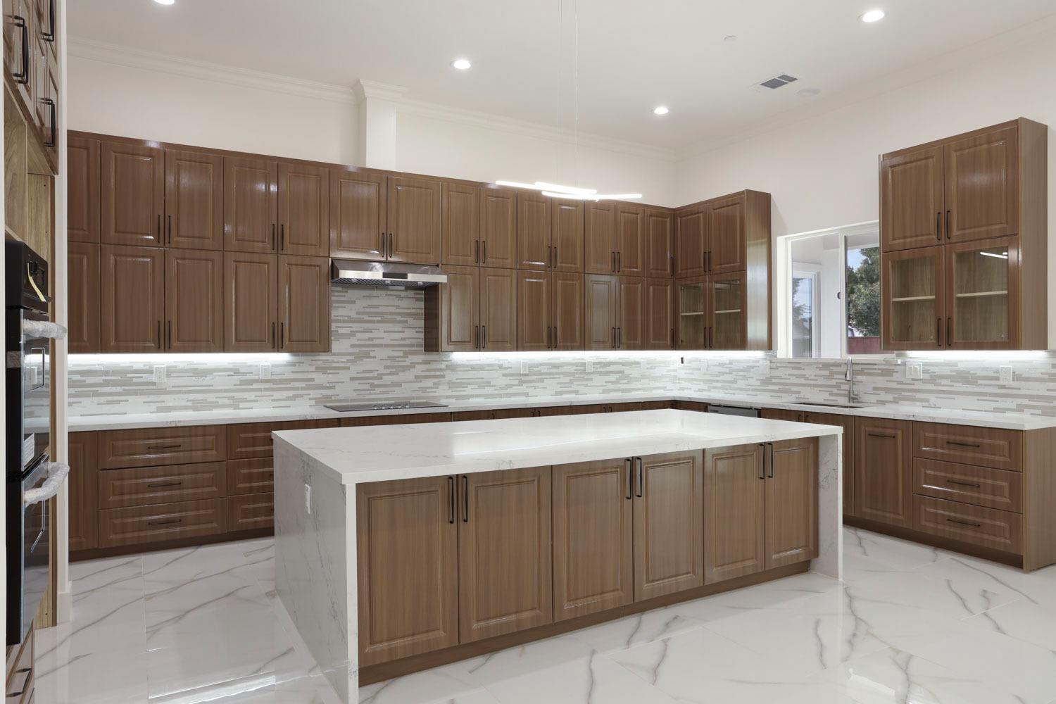 Detail Gallery Image 17 of 58 For 2442 Vintage Oaks Ct, Lodi,  CA 95242 - 4 Beds | 3/1 Baths
