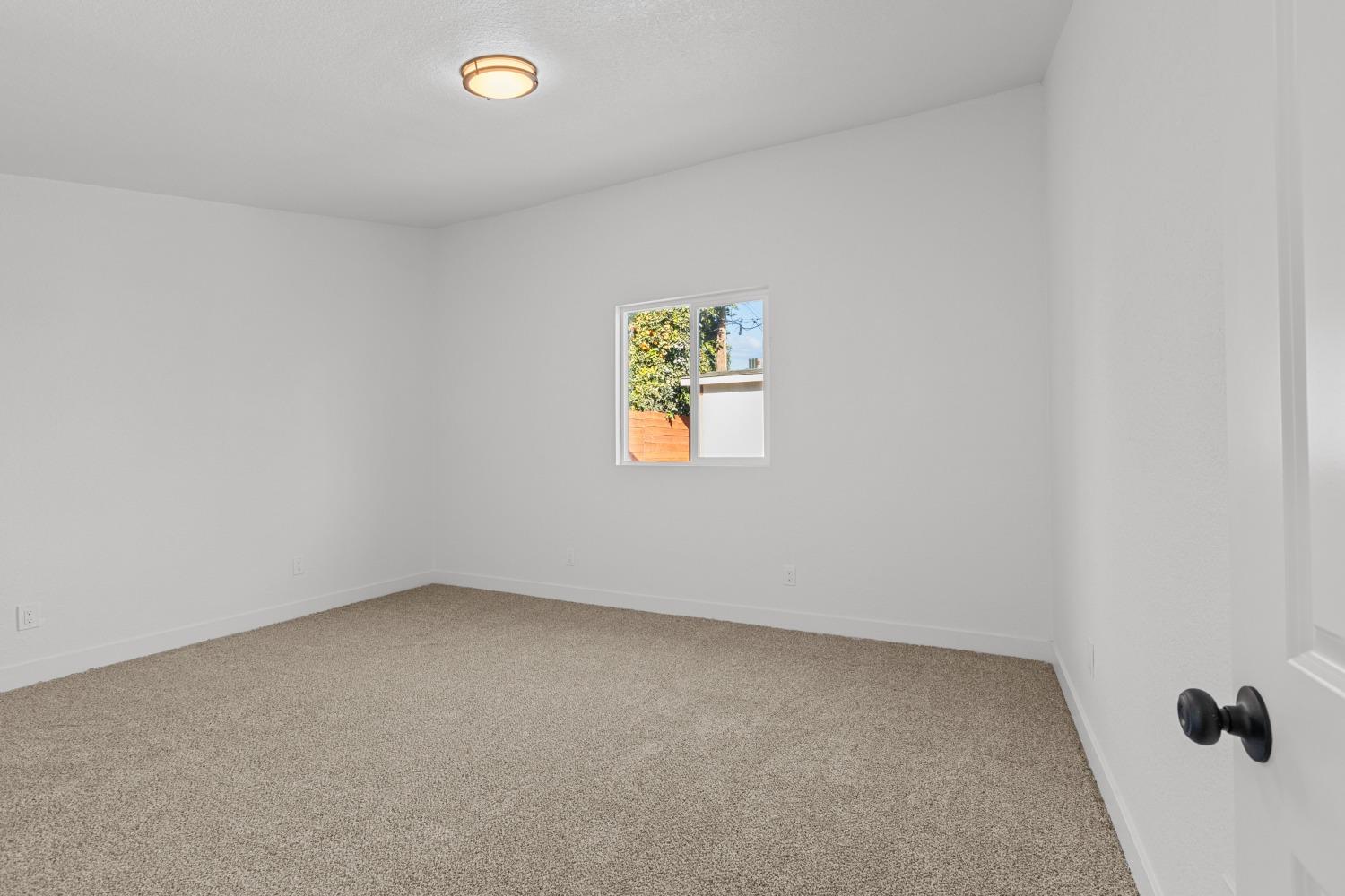 Cummins Way, West Sacramento, California image 26