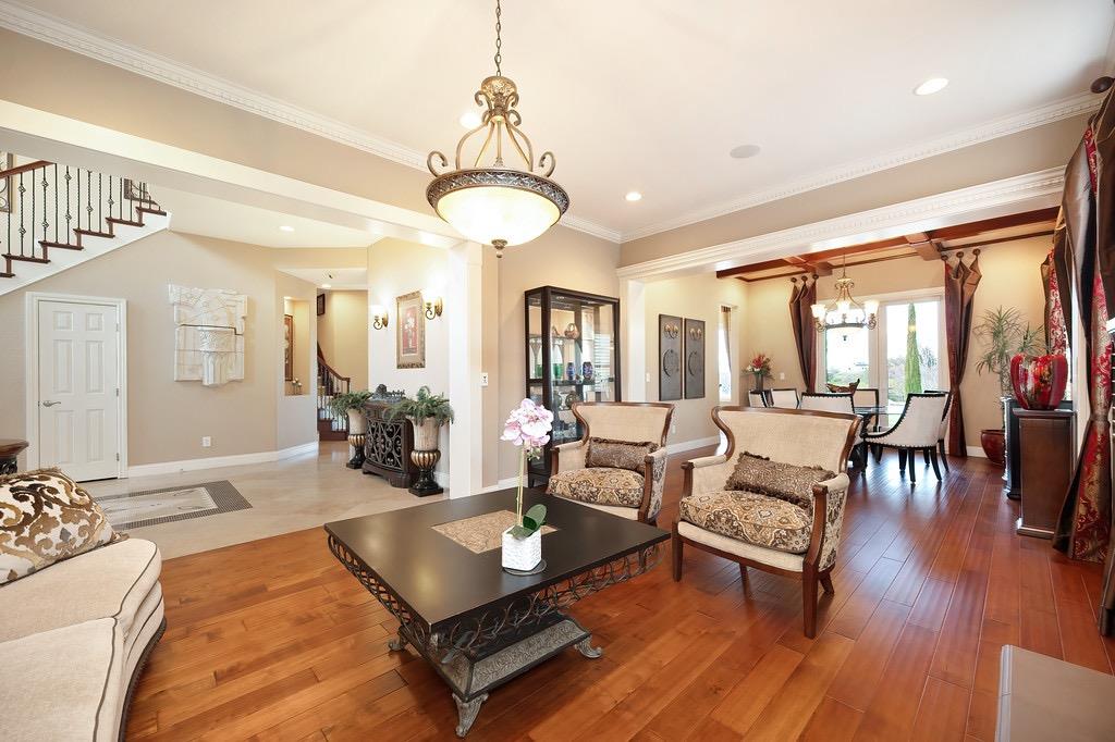Giorno Way, El Dorado Hills, California image 8
