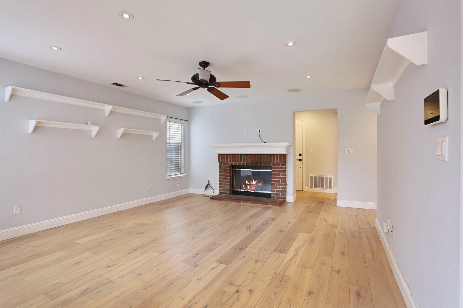 Detail Gallery Image 19 of 51 For 3422 Gail Ct, Stockton,  CA 95206 - 4 Beds | 2/1 Baths