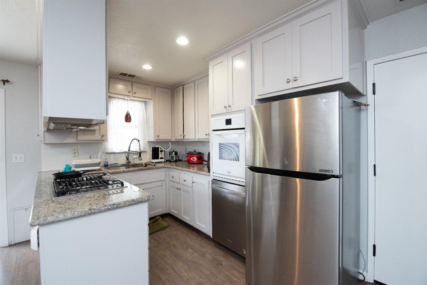Detail Gallery Image 19 of 20 For 1612 Glenwood Dr, Modesto,  CA 95350 - 2 Beds | 1 Baths