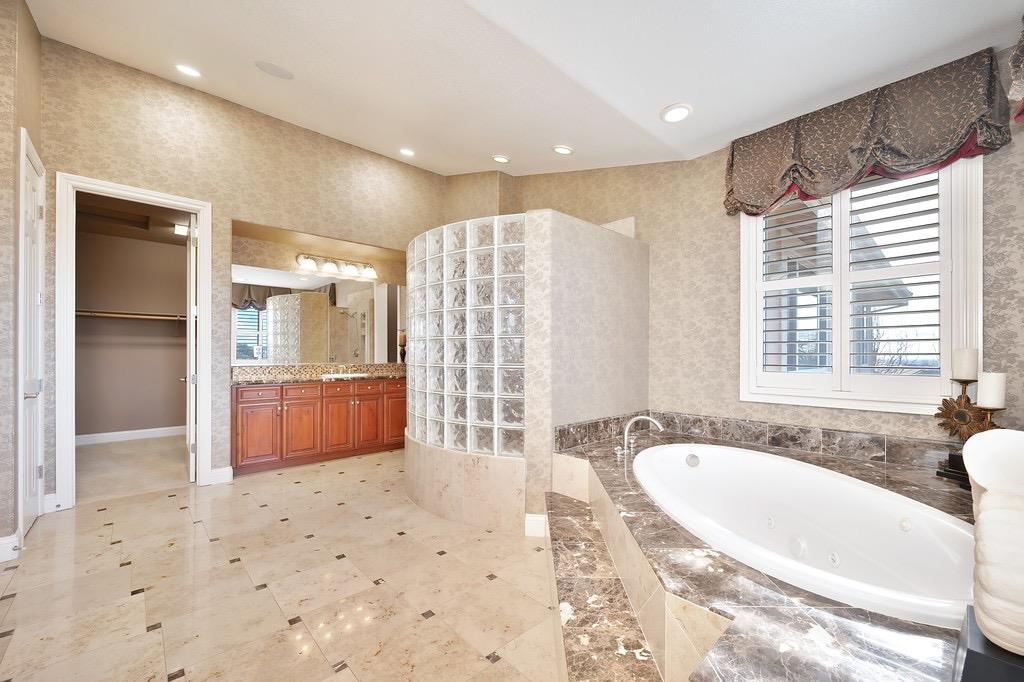Giorno Way, El Dorado Hills, California image 34