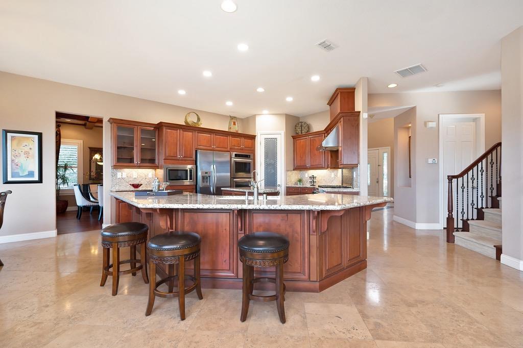 Giorno Way, El Dorado Hills, California image 16