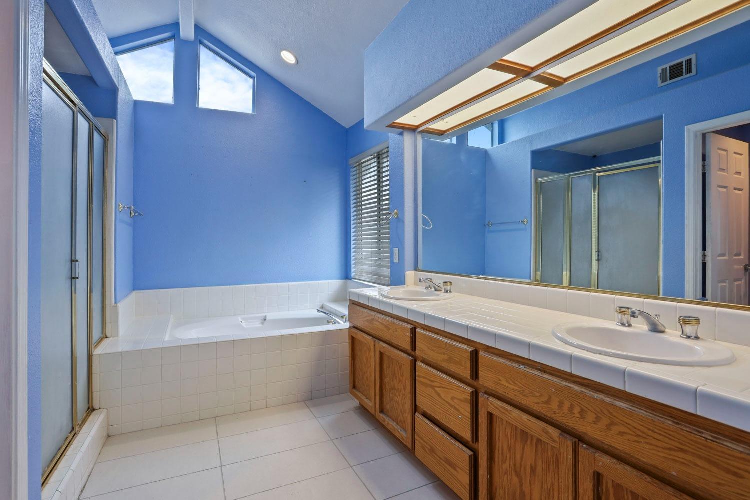 Detail Gallery Image 27 of 51 For 3422 Gail Ct, Stockton,  CA 95206 - 4 Beds | 2/1 Baths