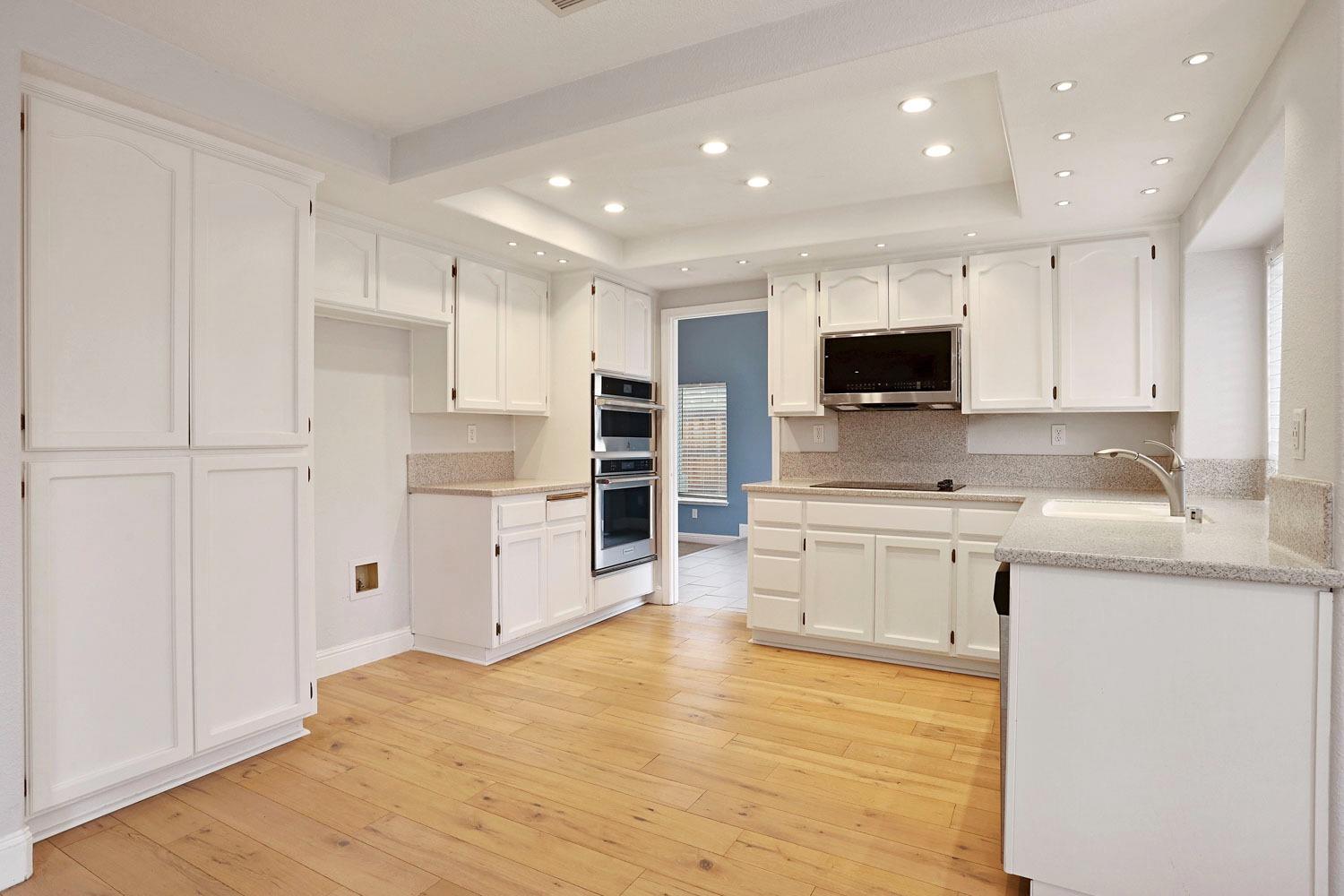 Detail Gallery Image 13 of 51 For 3422 Gail Ct, Stockton,  CA 95206 - 4 Beds | 2/1 Baths