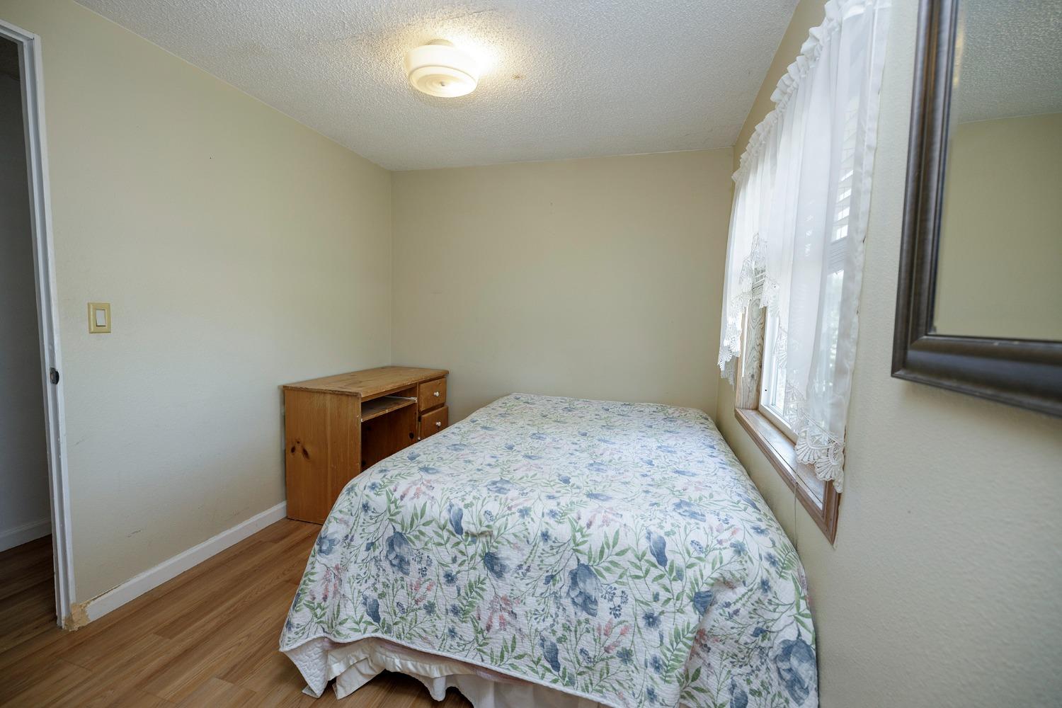 Detail Gallery Image 16 of 62 For 1544 Playground Way, Modesto,  CA 95350 - 3 Beds | 2 Baths