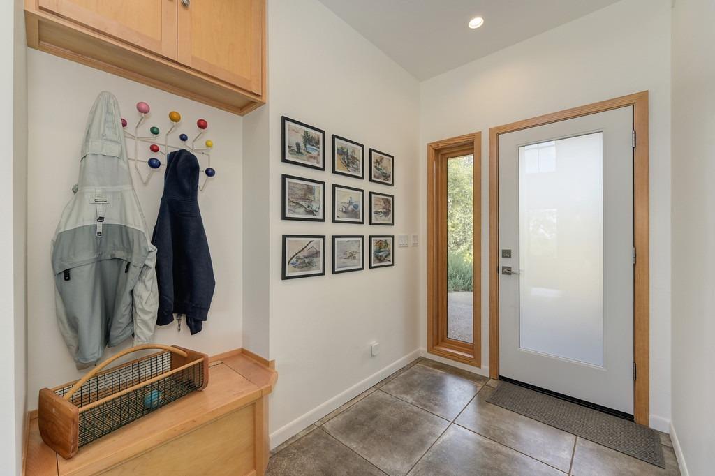 Detail Gallery Image 9 of 97 For 17041 Hale Rd, Fiddletown,  CA 95629 - 3 Beds | 3 Baths