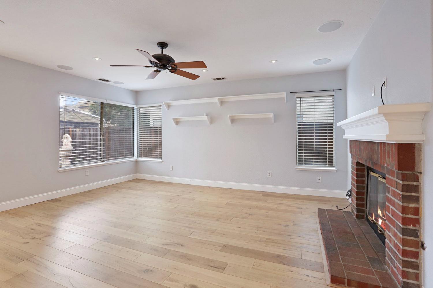Detail Gallery Image 18 of 51 For 3422 Gail Ct, Stockton,  CA 95206 - 4 Beds | 2/1 Baths