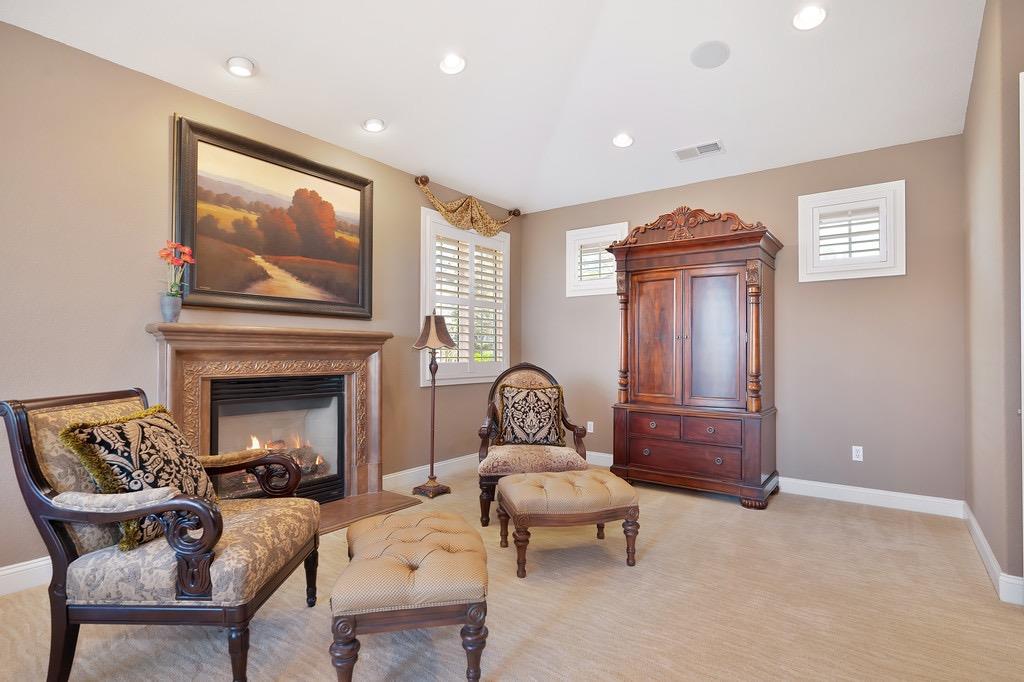 Giorno Way, El Dorado Hills, California image 29