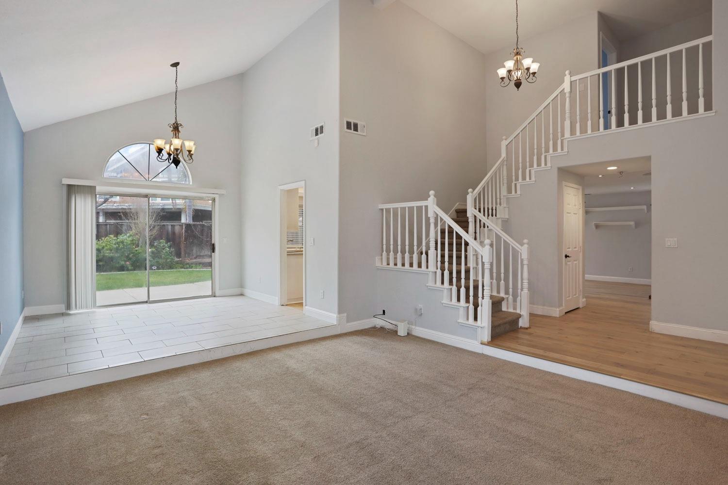 Detail Gallery Image 7 of 51 For 3422 Gail Ct, Stockton,  CA 95206 - 4 Beds | 2/1 Baths