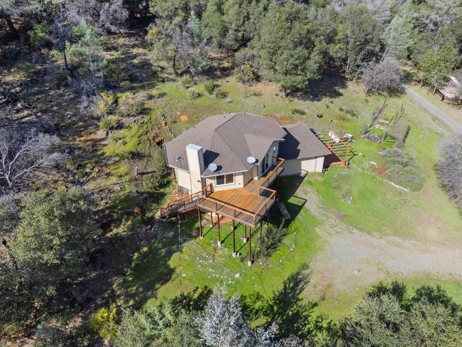 Detail Gallery Image 52 of 55 For 8132 Wildflower Way, Oregon House,  CA 95962 - 3 Beds | 2/1 Baths
