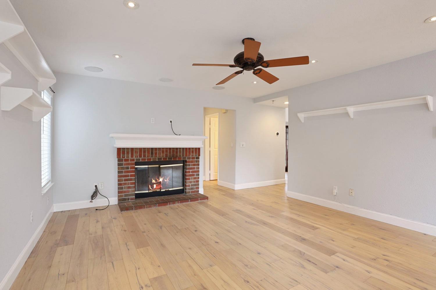 Detail Gallery Image 17 of 51 For 3422 Gail Ct, Stockton,  CA 95206 - 4 Beds | 2/1 Baths