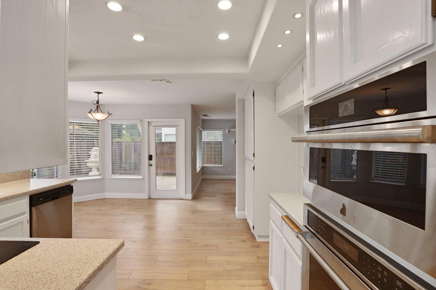 Detail Gallery Image 10 of 51 For 3422 Gail Ct, Stockton,  CA 95206 - 4 Beds | 2/1 Baths