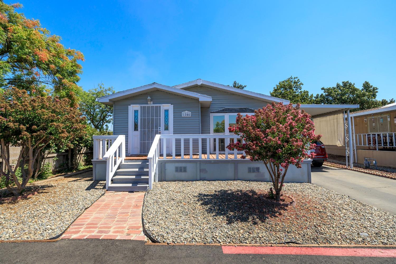 Detail Gallery Image 29 of 62 For 1544 Playground Way, Modesto,  CA 95350 - 3 Beds | 2 Baths