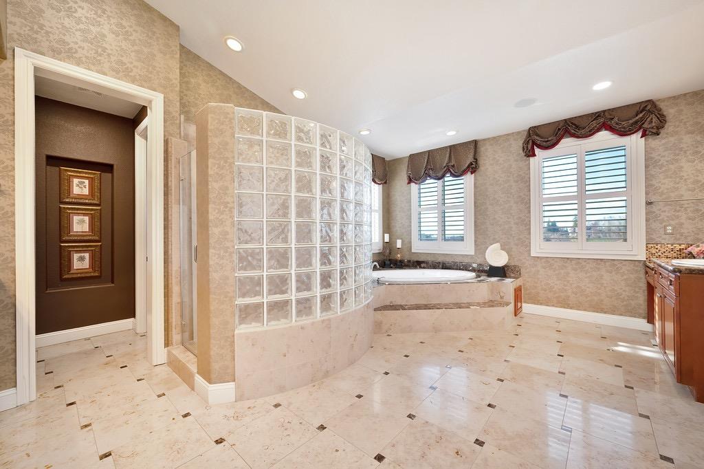 Giorno Way, El Dorado Hills, California image 35