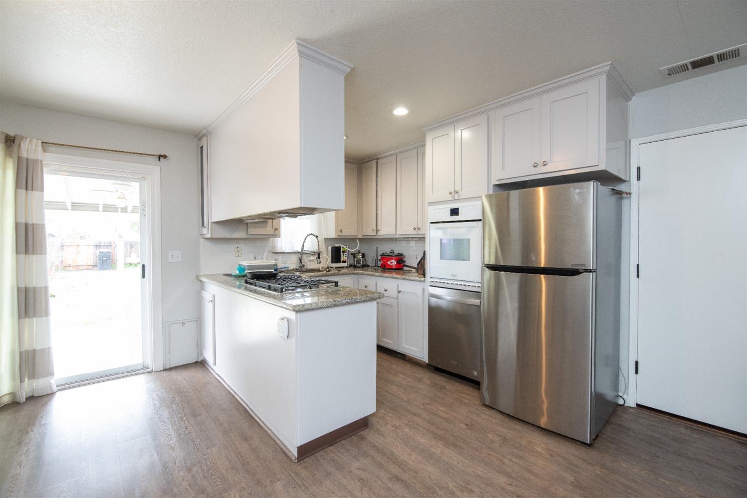 Detail Gallery Image 15 of 20 For 1612 Glenwood Dr, Modesto,  CA 95350 - 2 Beds | 1 Baths