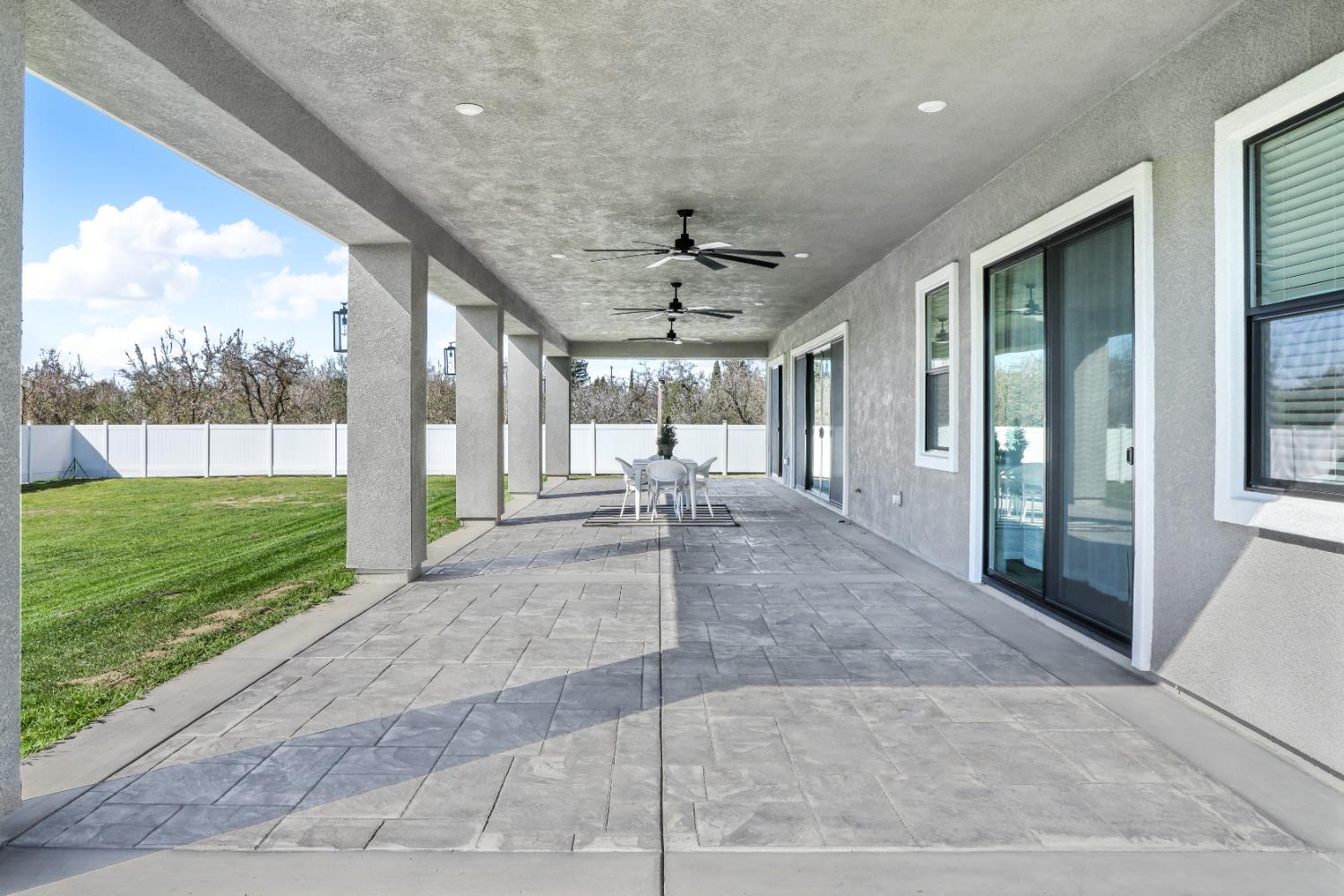 Detail Gallery Image 29 of 74 For 18163 S Carrolton Ave, Ripon,  CA 95366 - 4 Beds | 4/1 Baths