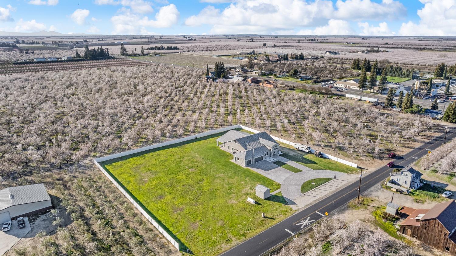 Detail Gallery Image 62 of 74 For 18163 S Carrolton Ave, Ripon,  CA 95366 - 4 Beds | 4/1 Baths