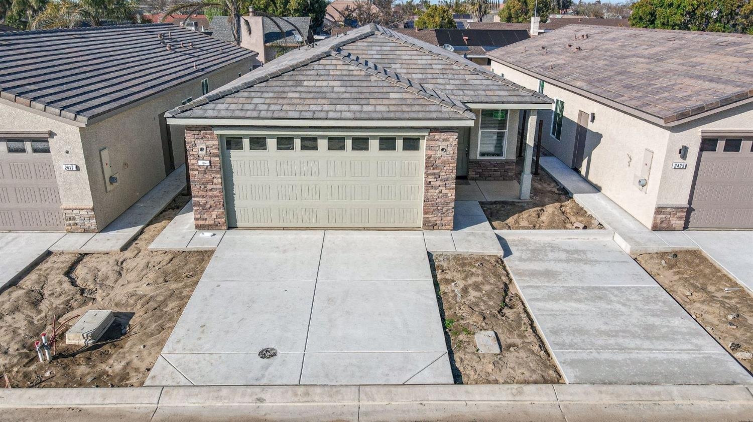 Detail Gallery Image 2 of 19 For 1415 Villa Way, Modesto,  CA 95351 - 3 Beds | 2 Baths