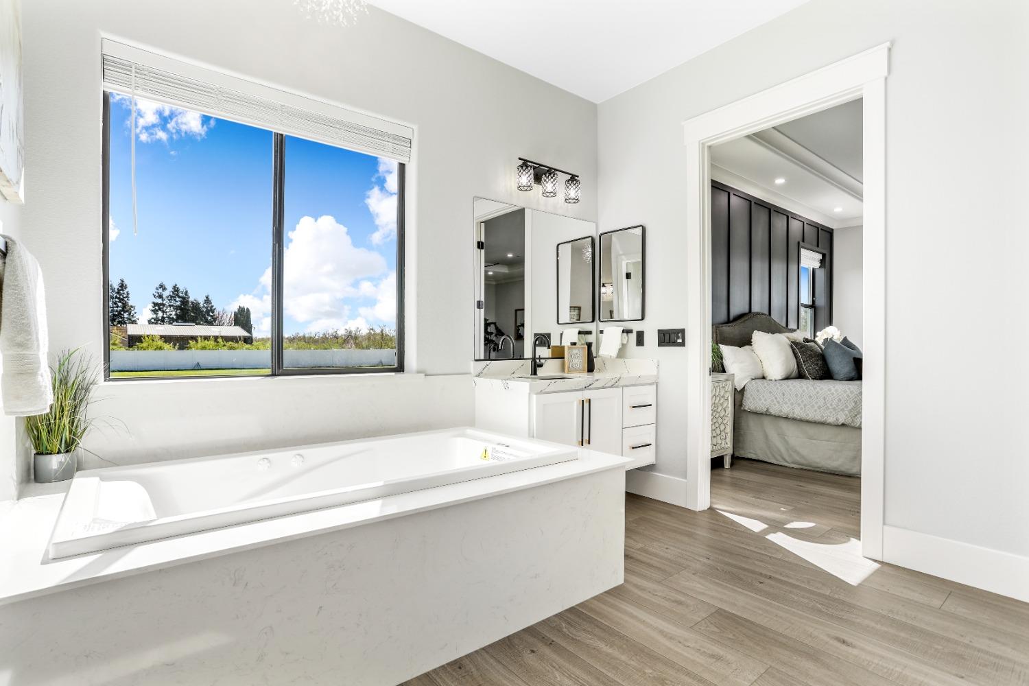 Detail Gallery Image 33 of 74 For 18163 S Carrolton Ave, Ripon,  CA 95366 - 4 Beds | 4/1 Baths
