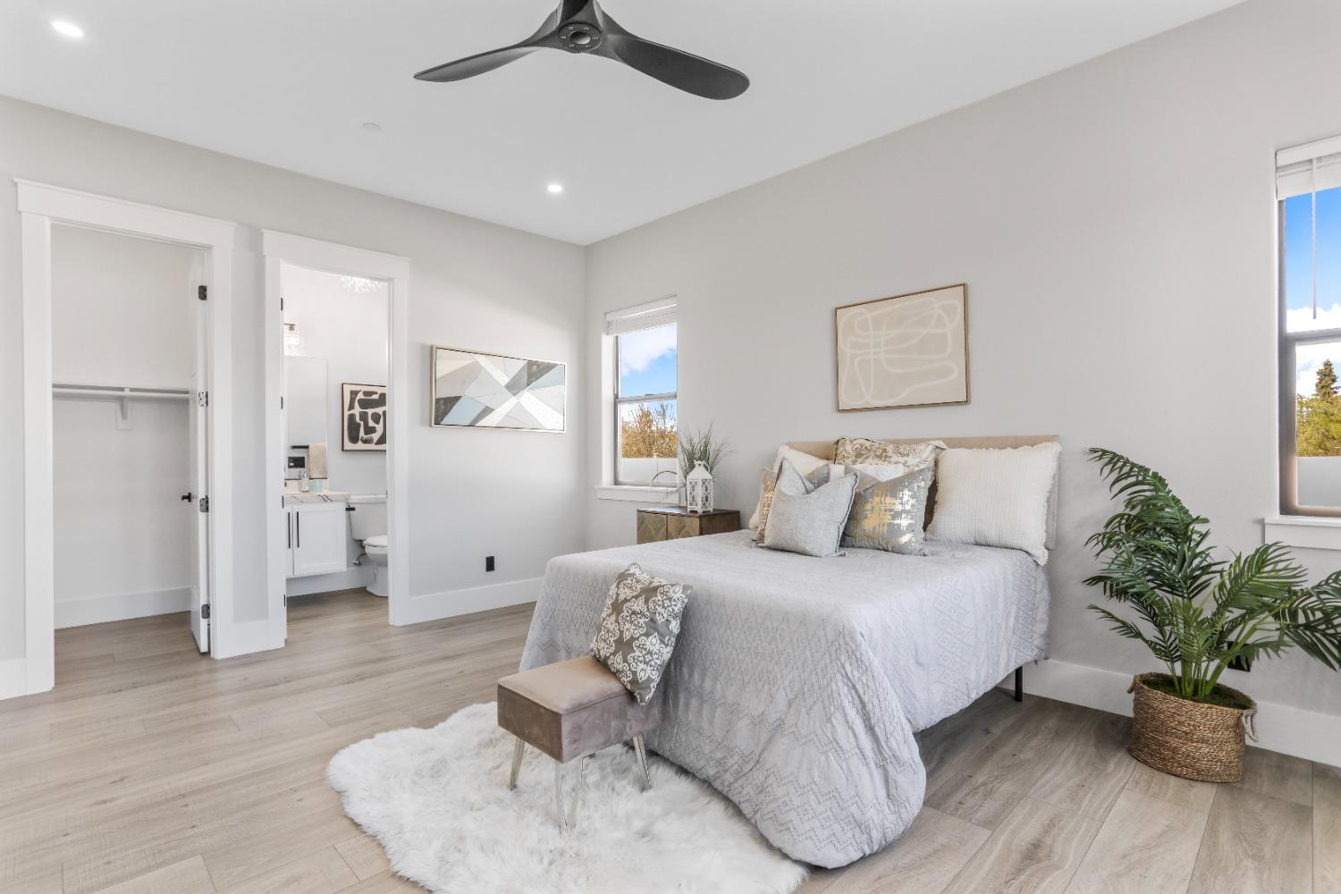 Detail Gallery Image 9 of 74 For 18163 S Carrolton Ave, Ripon,  CA 95366 - 4 Beds | 4/1 Baths