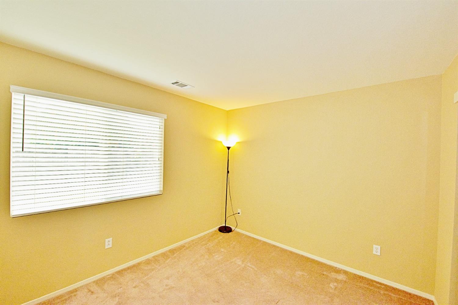 Detail Gallery Image 19 of 29 For 4312 Mondavi Ct, Stockton,  CA 95206 - 3 Beds | 2 Baths