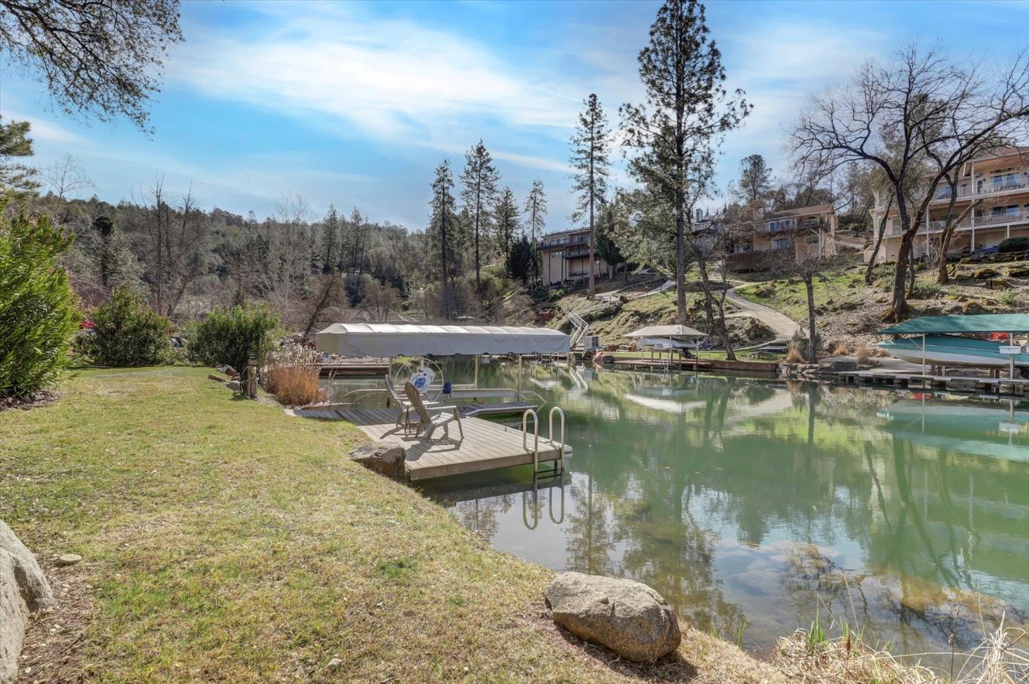 Detail Gallery Image 1 of 1 For 13492 Lake Wildwood Dr, Penn Valley,  CA 95946 - 4 Beds | 2 Baths